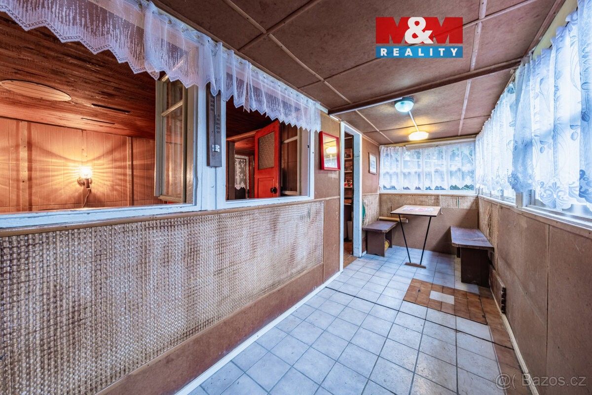 Chaty, Dobřichovice, 252 29