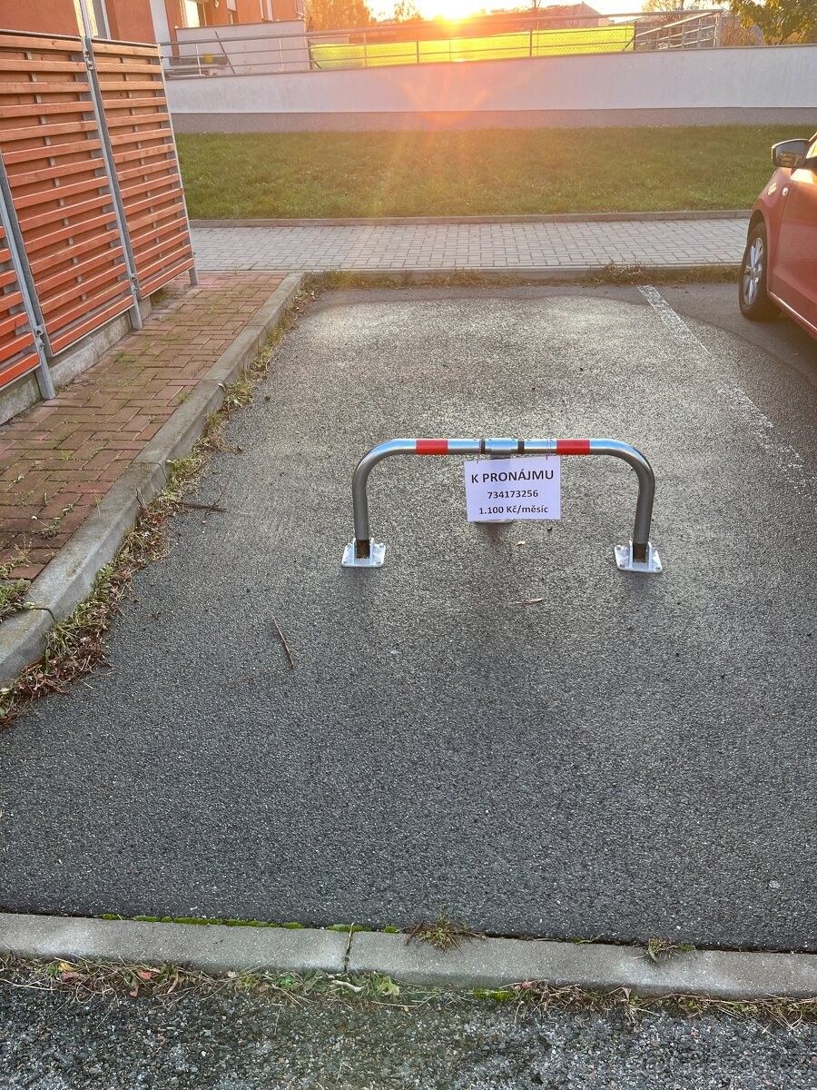 Garáže, Praha, 155 21