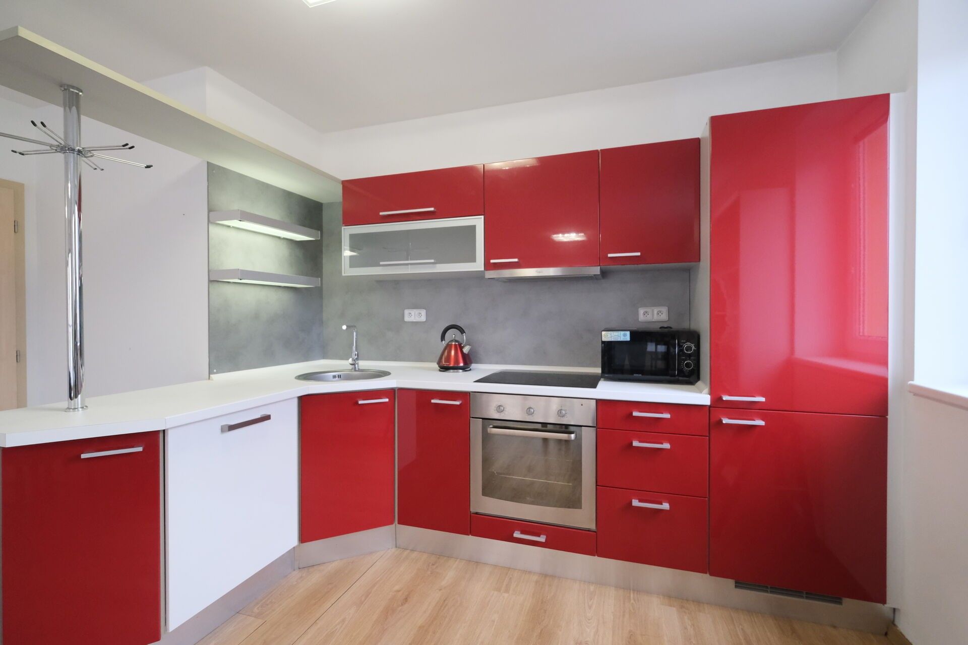 Pronájem byt 1+kk - Na Harfě, Praha, 70 m²