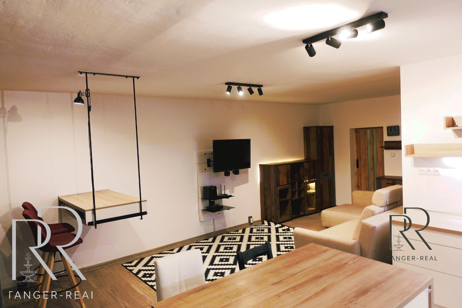 Byt 3+1 · 71 m² · Uralská, Košice - mestská časť Nad Jazerom - Jazero, Košický kraj - 3