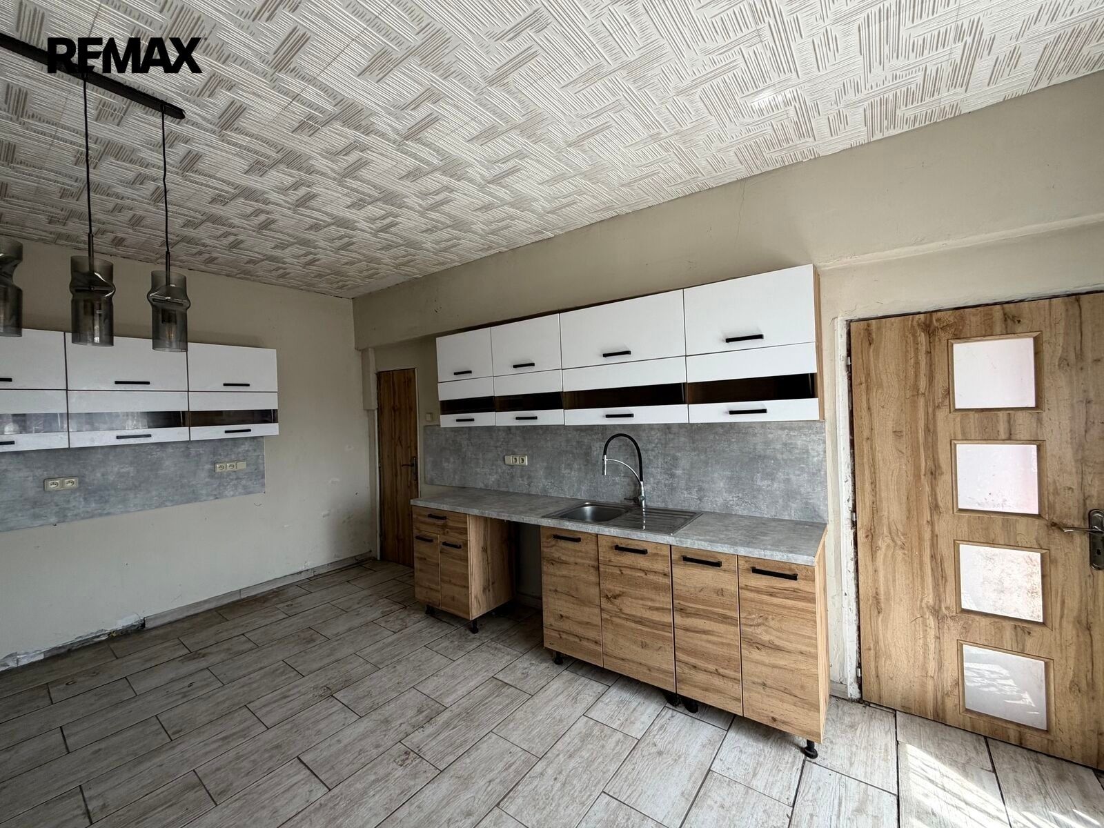 Rodinný dům · 160 m² · Měník - 3