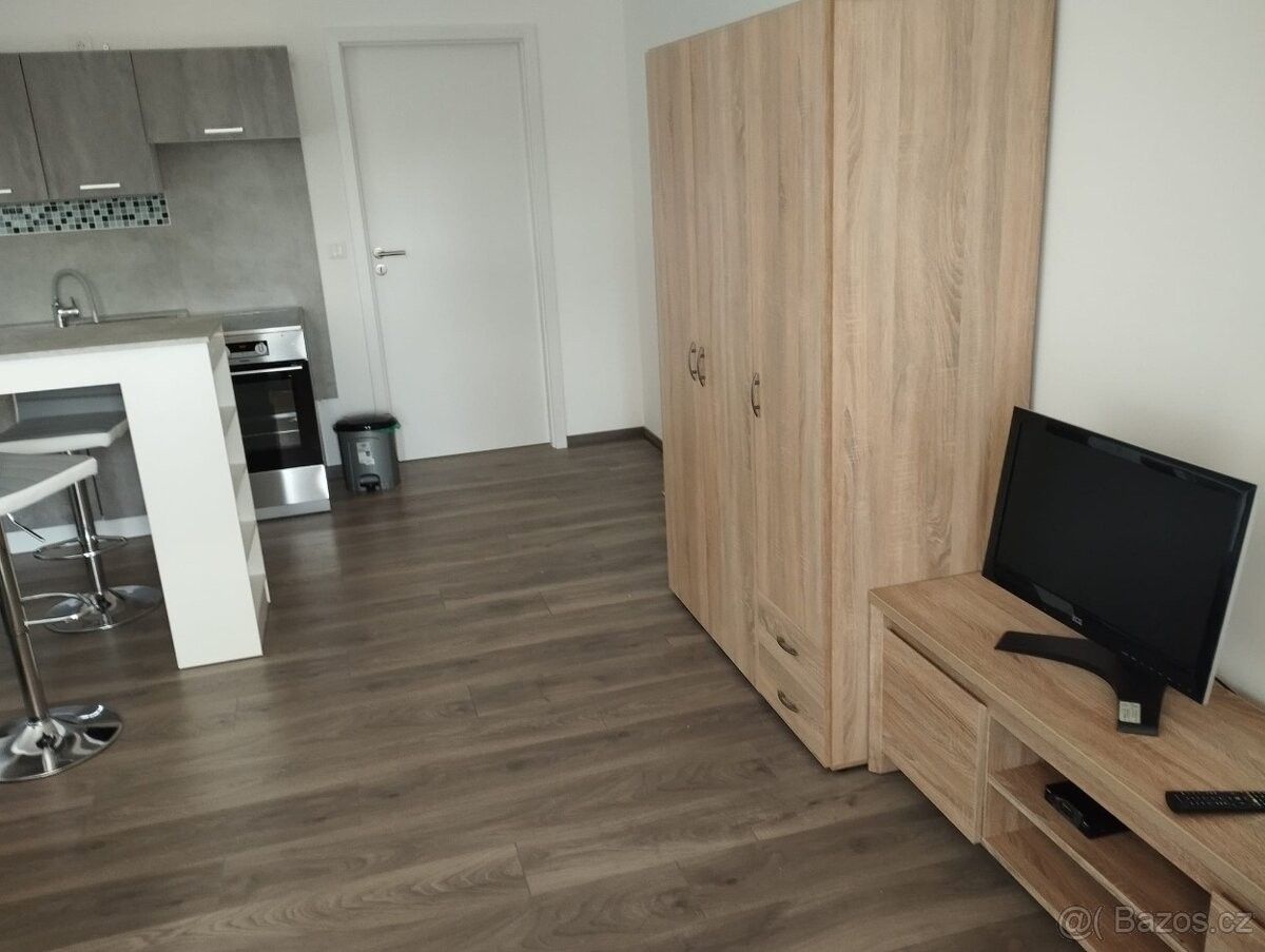 Pronájem byt - Polná, 588 13