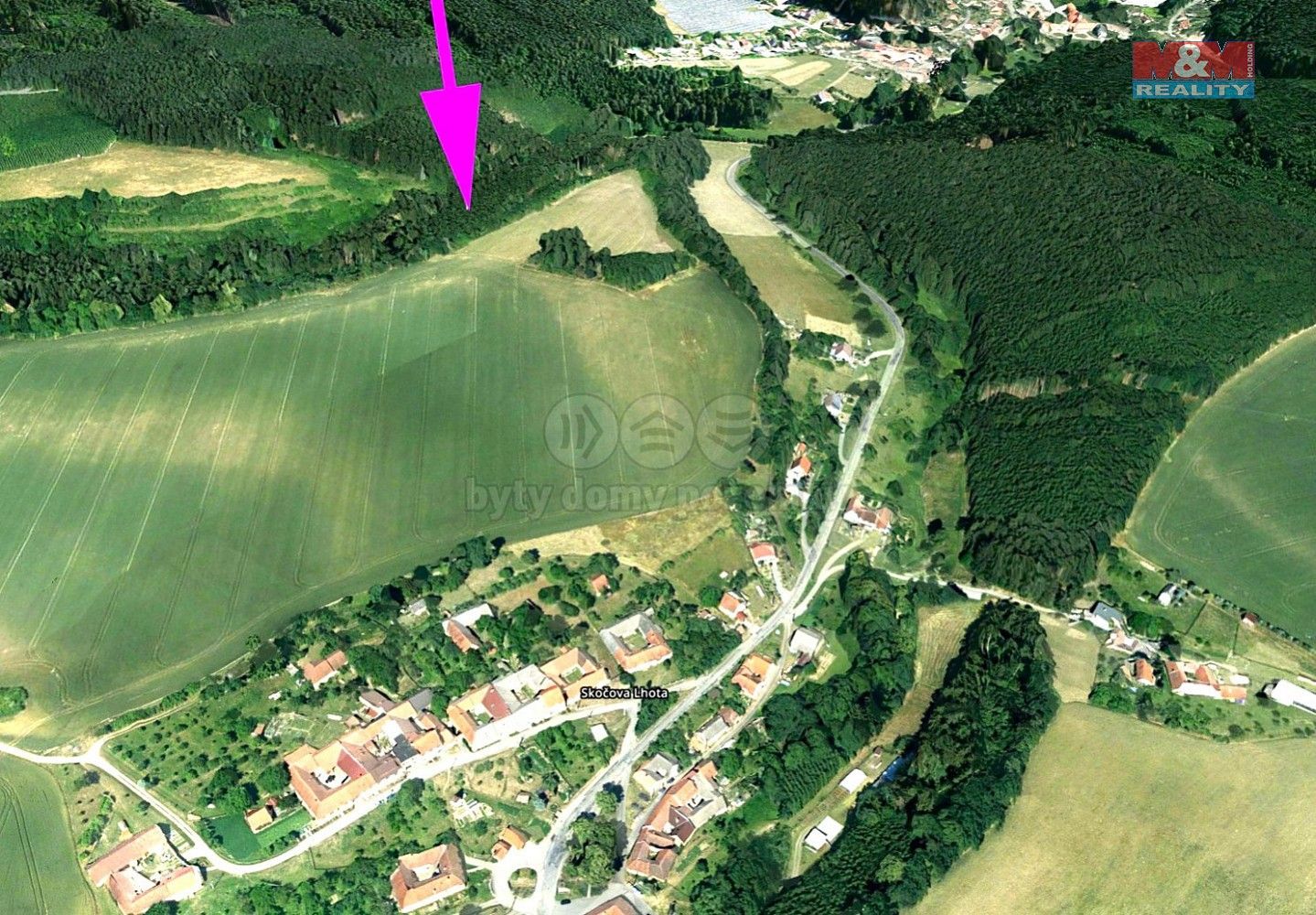 Les, 7 247 m²