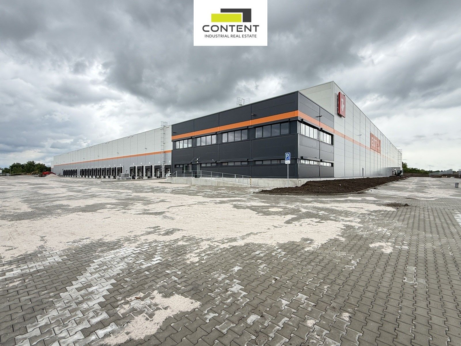 Sklady, Měnín, 10 000 m²