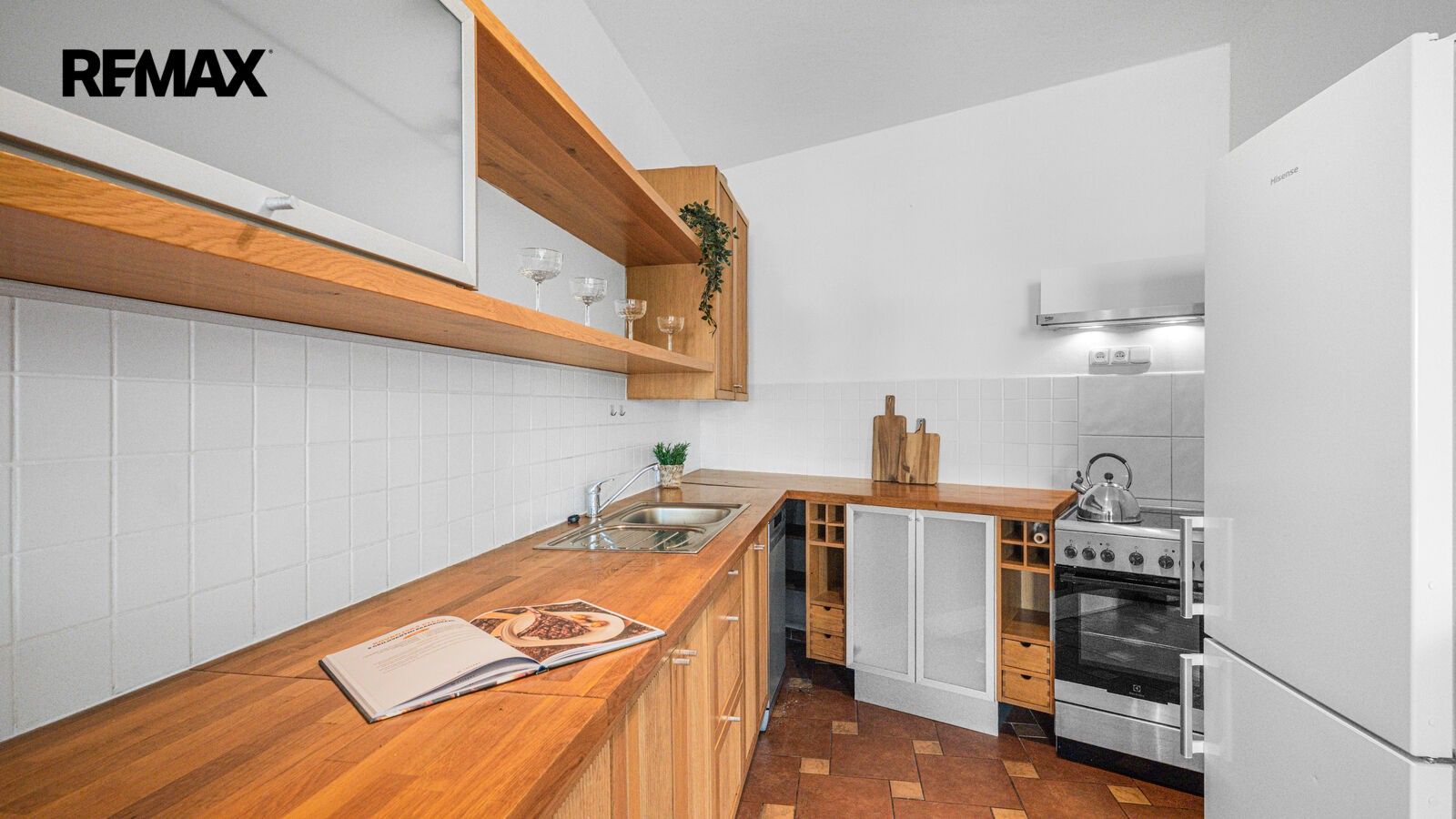 4+kk, Voskovcova 1075, Praha Hlubočepy, 100 m² - 1