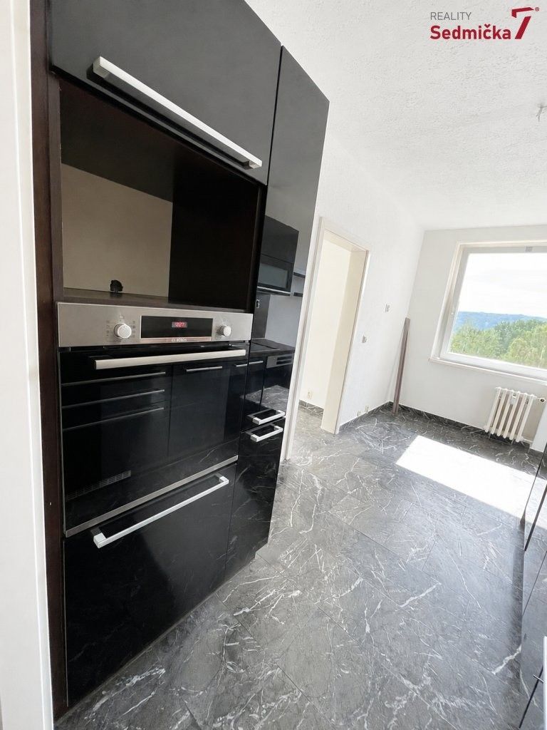 4+1, Čechova, Ústí nad Labem, 77 m² - 2