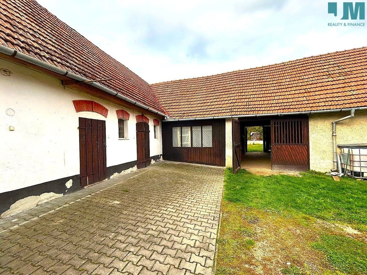 Pronájem pozemek pro bydlení - Kramolín-vodní dílo, 675 77