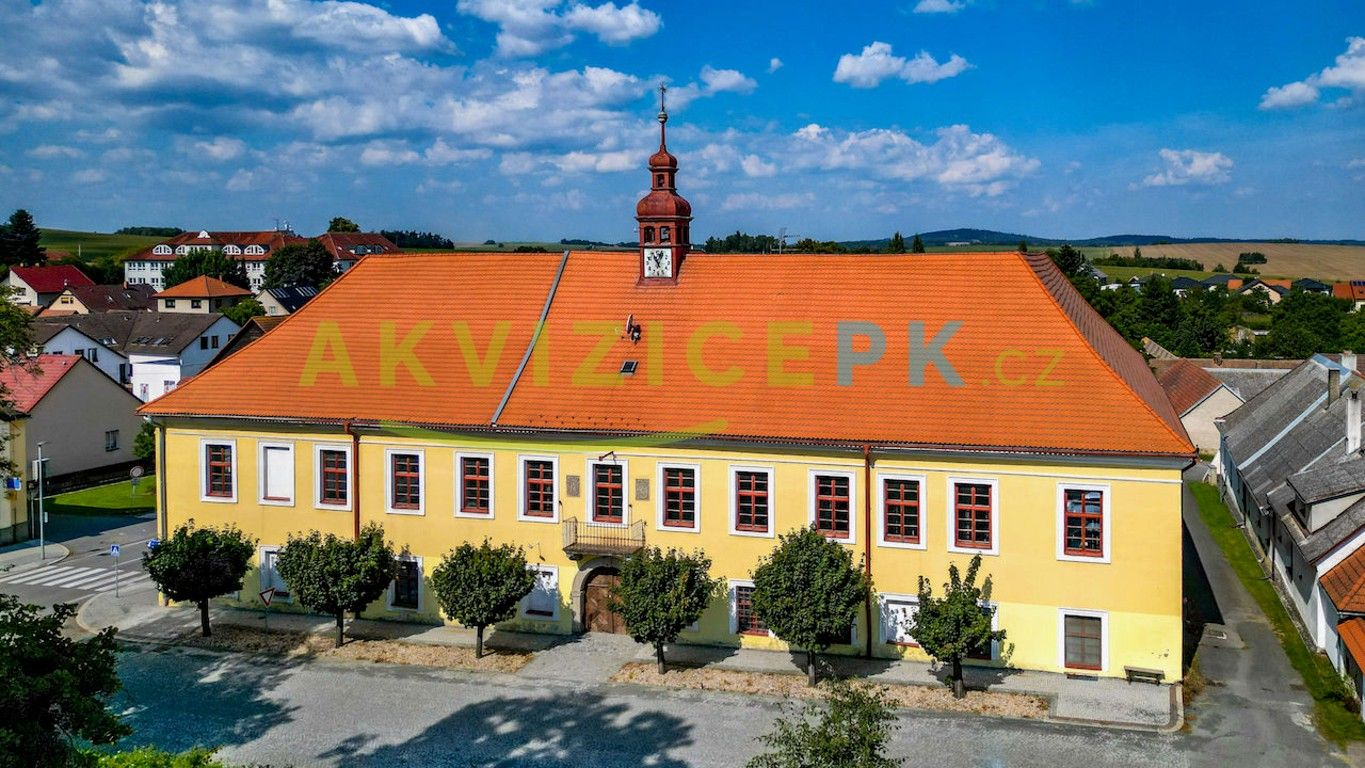 Prodej ubytovací zařízení - nám. Dr. Tyrše, Čechtice, 1 m²