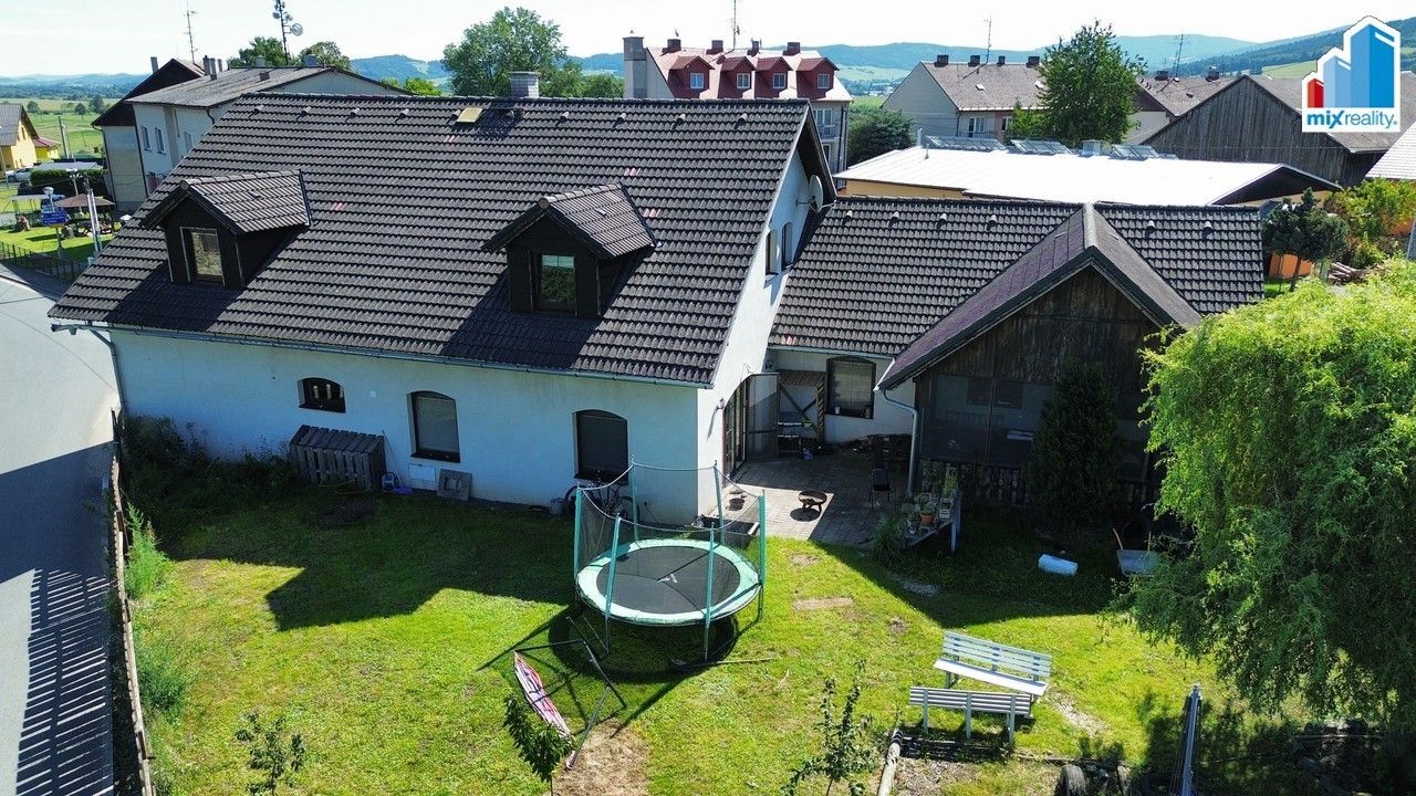 Prodej rodinný dům - Chudenín, 280 m²