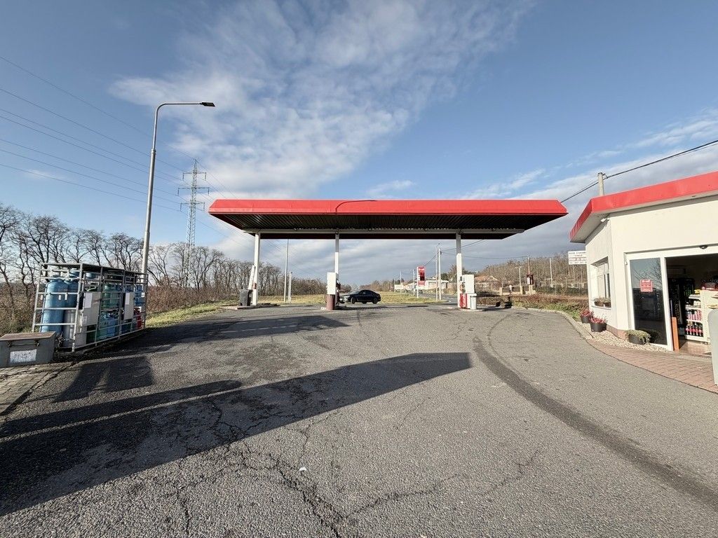 Obchodní prostory, Kly, 277 41