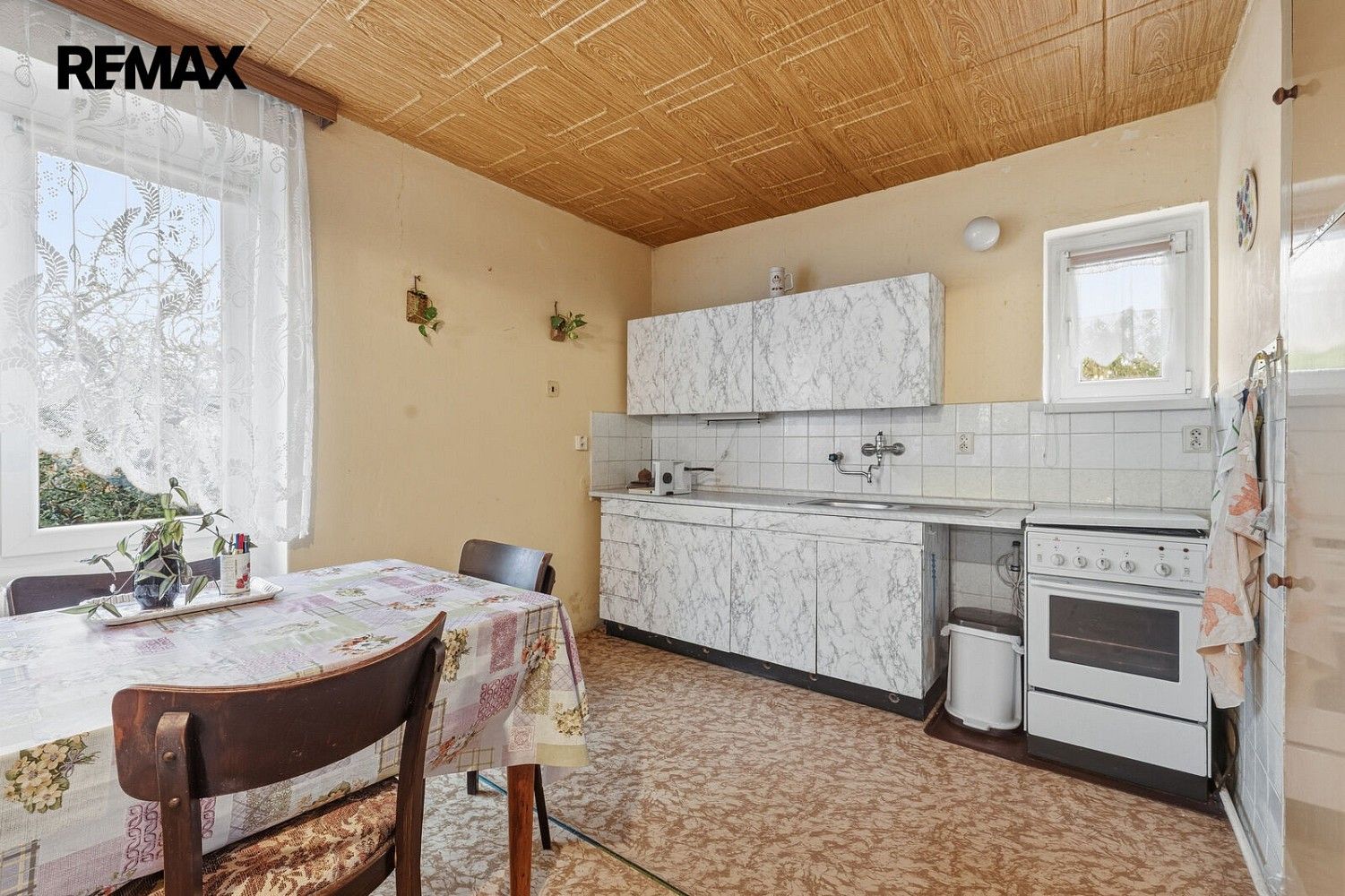 Prodej rodinný dům - J. K. Tyla, Žatec, okres Louny, 115 m² - 5