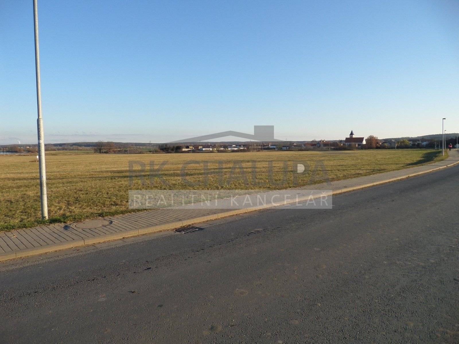 Prodej komerční pozemek - Křenovice, Dubné, 14 406 m²