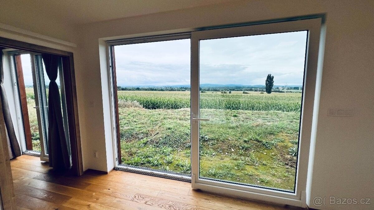 Prodej rodinný dům - Cheb, 350 02