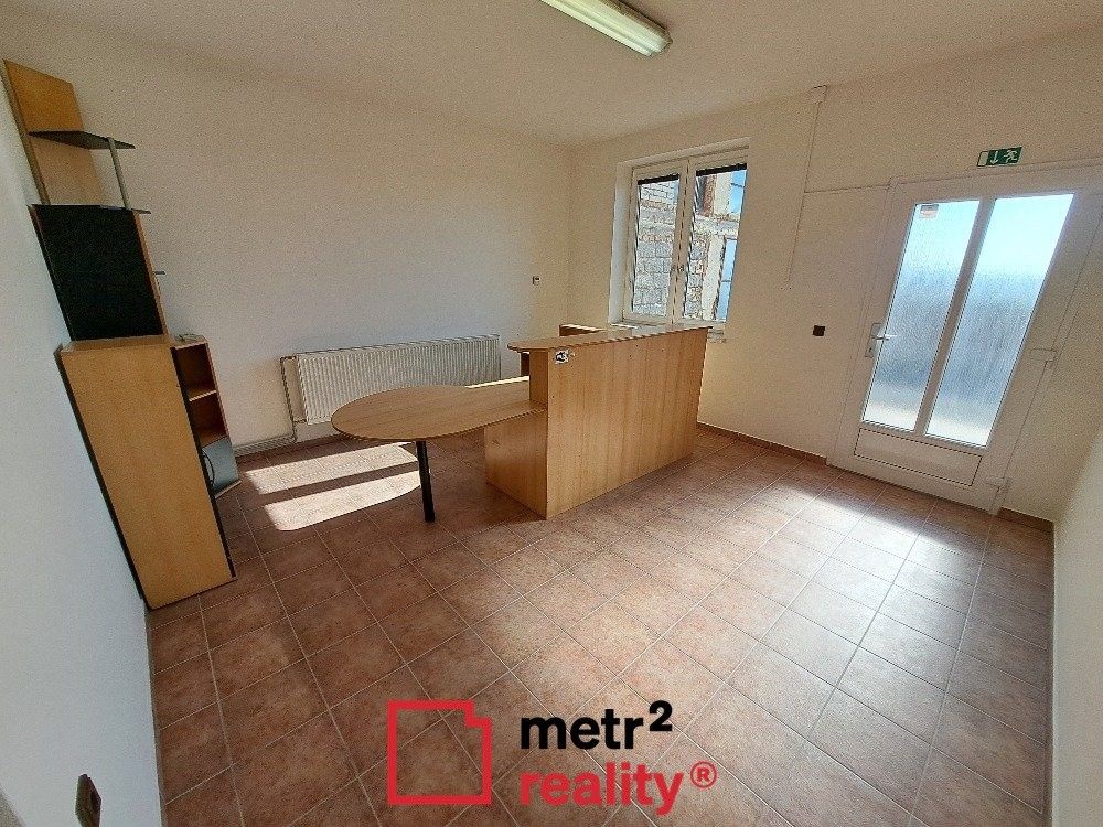 Výrobní prostory · 250 m² · Přáslavice - 3