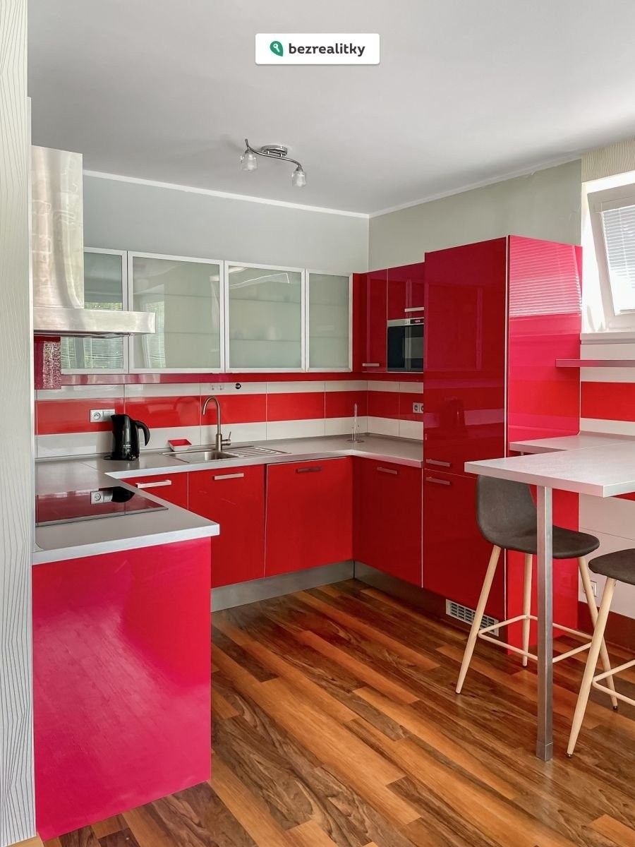 2+kk, Pod Harfou 938, Praha, 54 m²