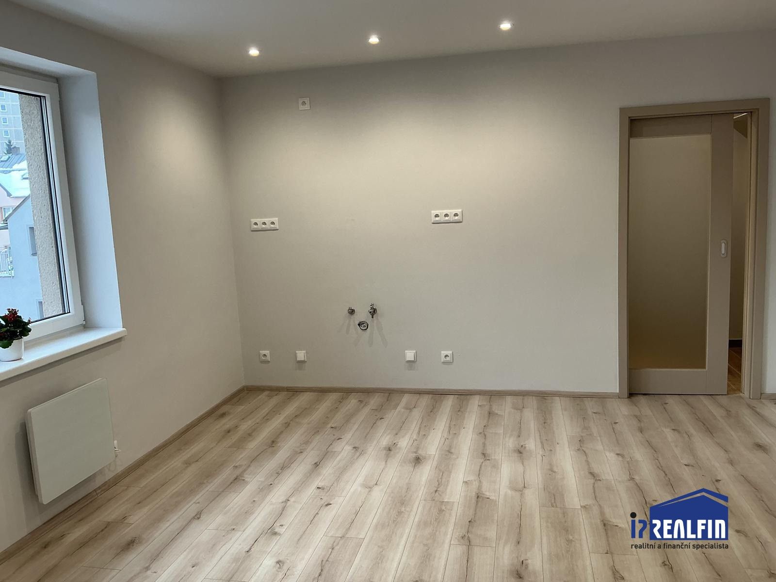 Byt 2+kk · 64 m² · Červeného, Liberec - 3