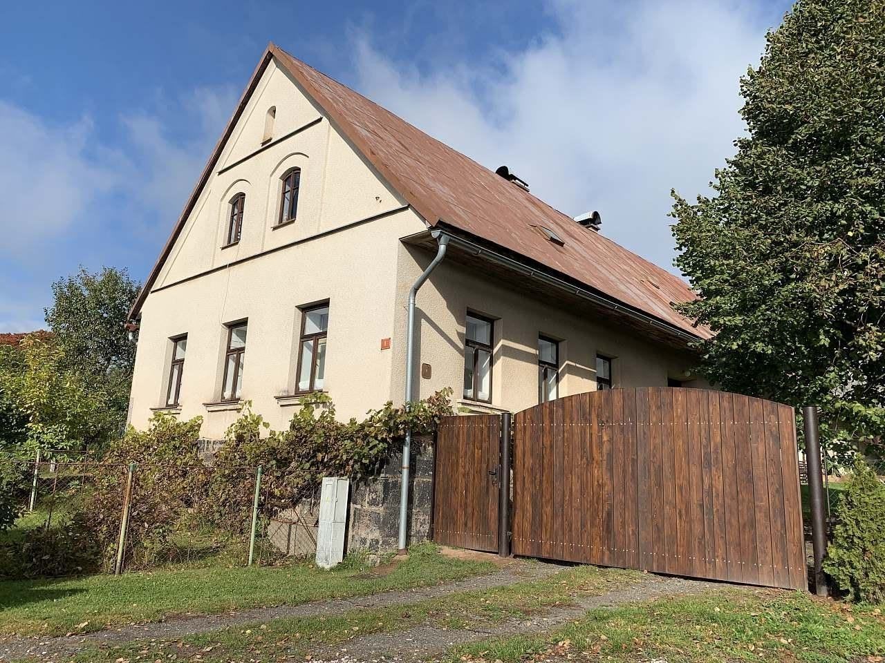 Chaty, Pecka - Kal, Královéhradecký kraj