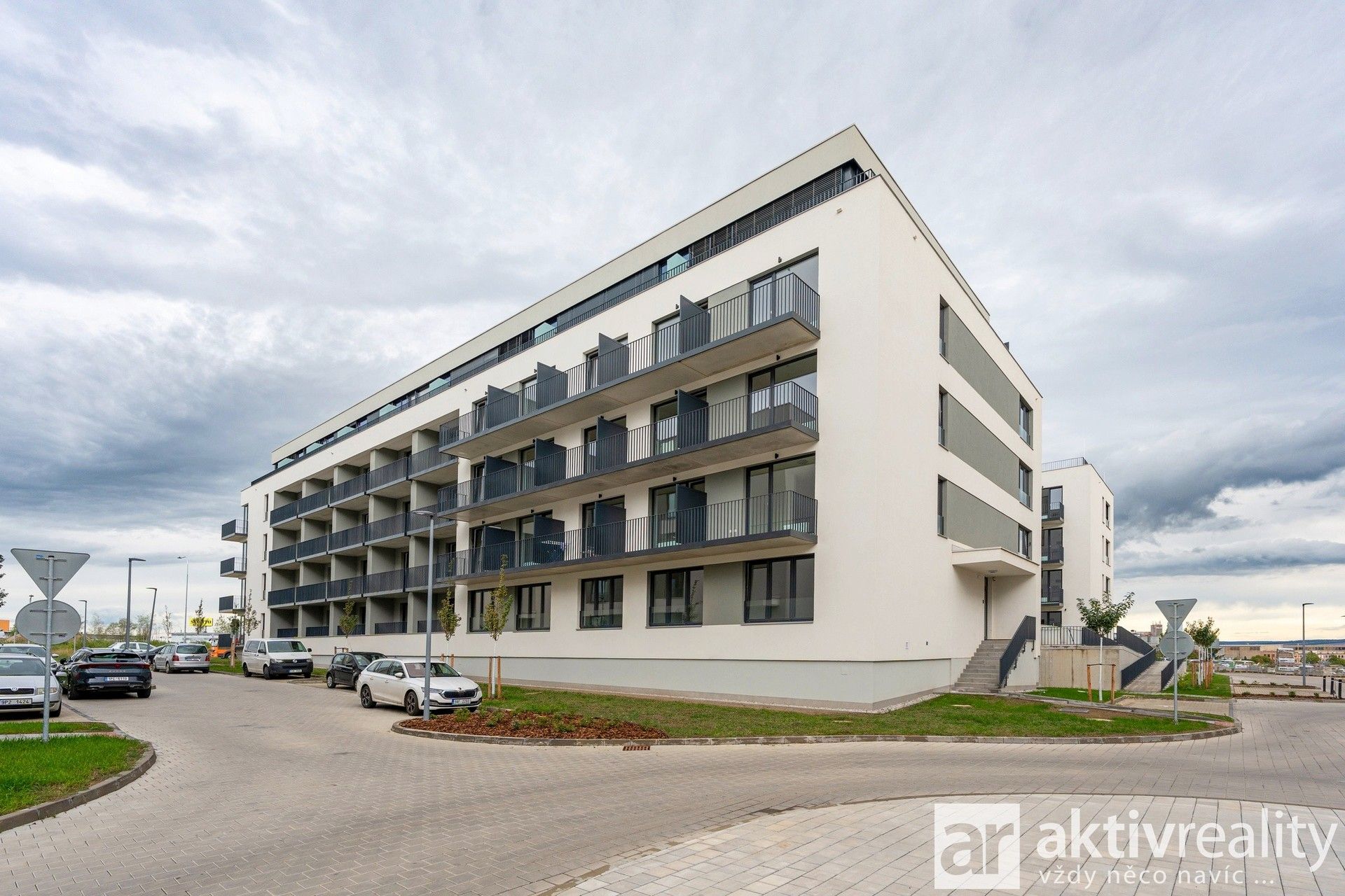 1+kk, Měděná,Plzeň, 35 m² - 1