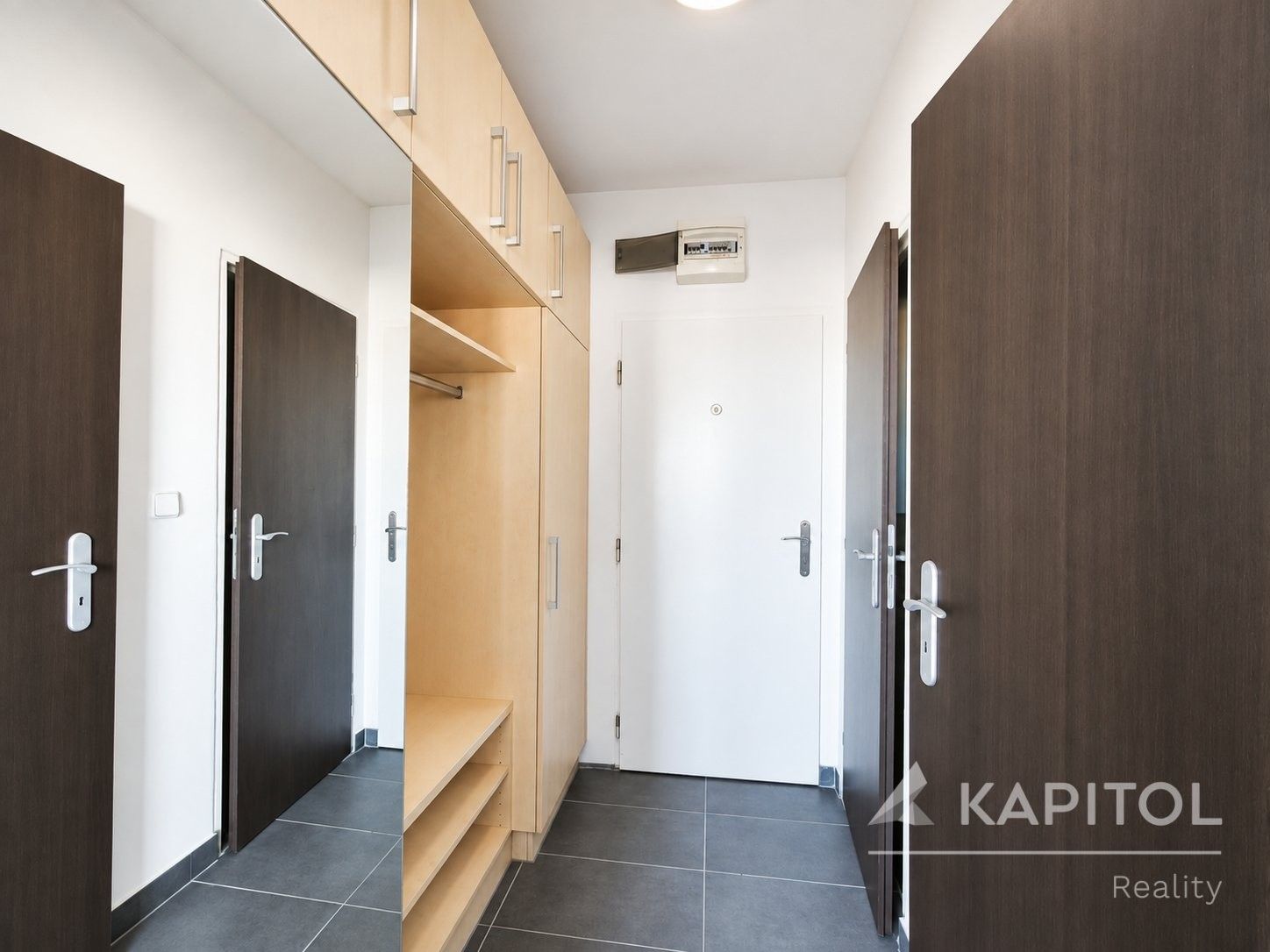 Pronájem byt 1+kk - Topolová 2916, Praha Záběhlice, 30 m² - 5
