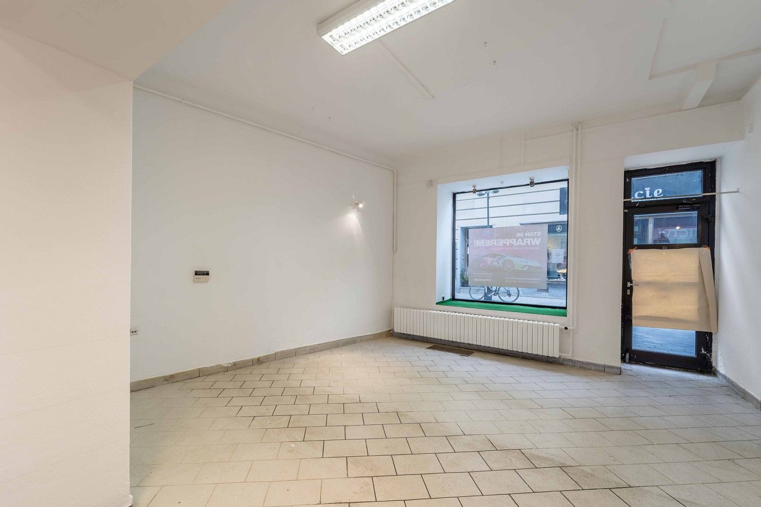 Pronájem obchodní prostory - Přerov - Přerov I-Město, Olomoucký kraj, 24 m² - 2