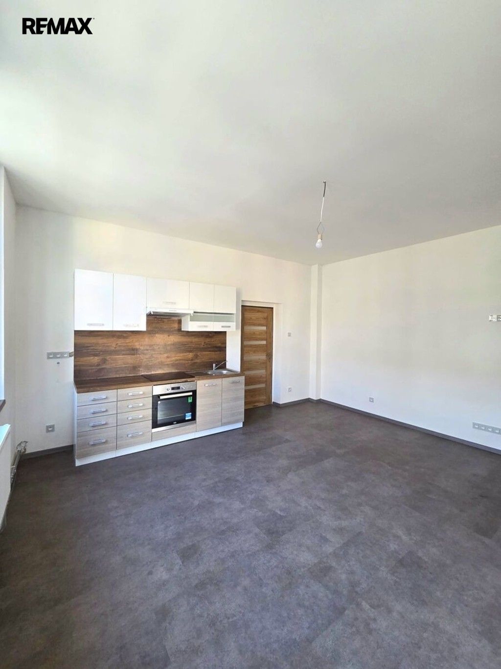 3+kk, Míru 30, Duchcov, 80 m² - 1