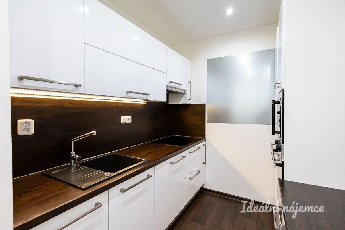 2+kk, Praha 15, Praha, 43 m² - 1