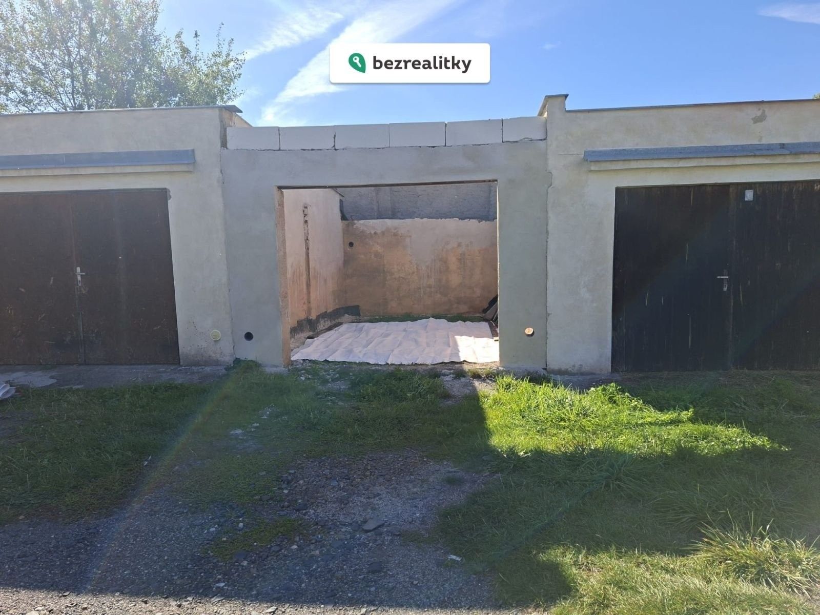 Pozemky pro bydlení, Jesenice - 1