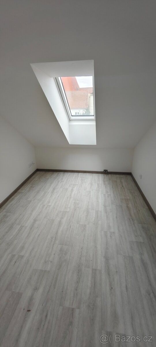 Pronájem byt - Vyškov, 682 01