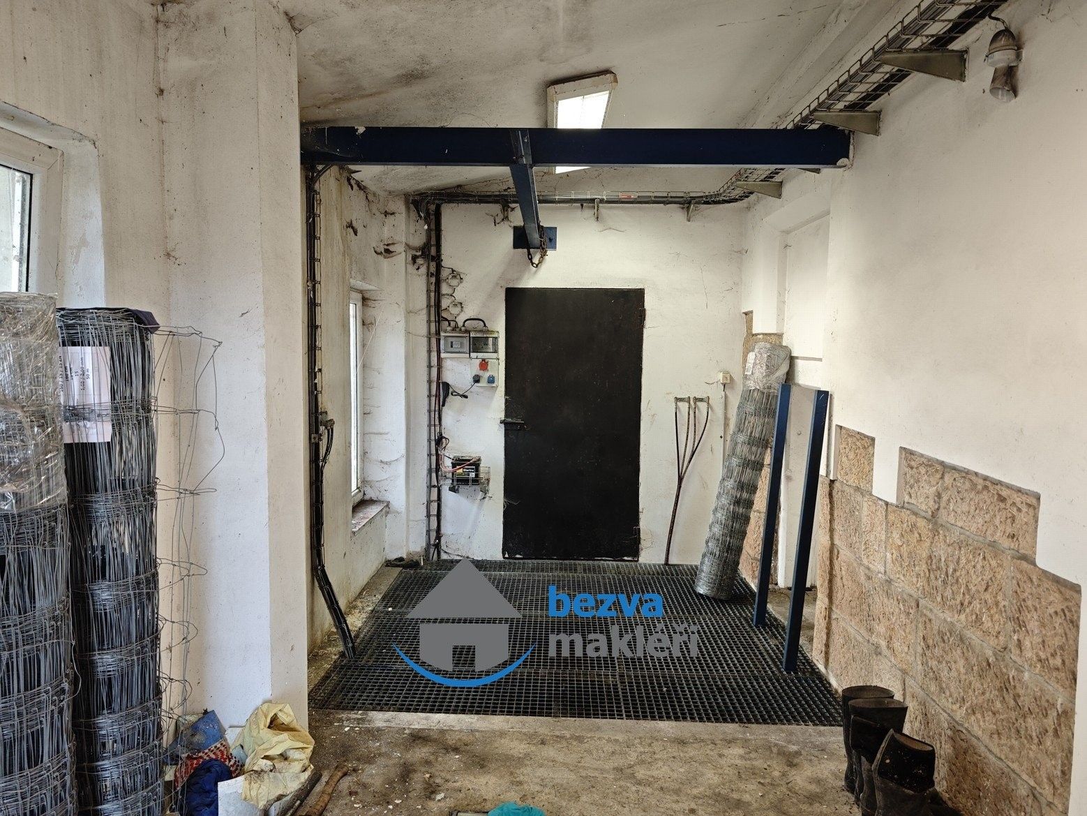 Prodej komerční - Sobčice, 36 m²