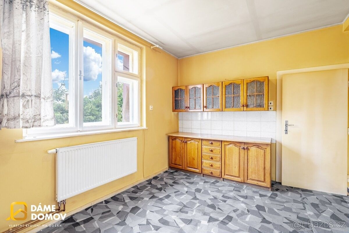 Prodej rodinný dům - Moravský Písek, 696 85