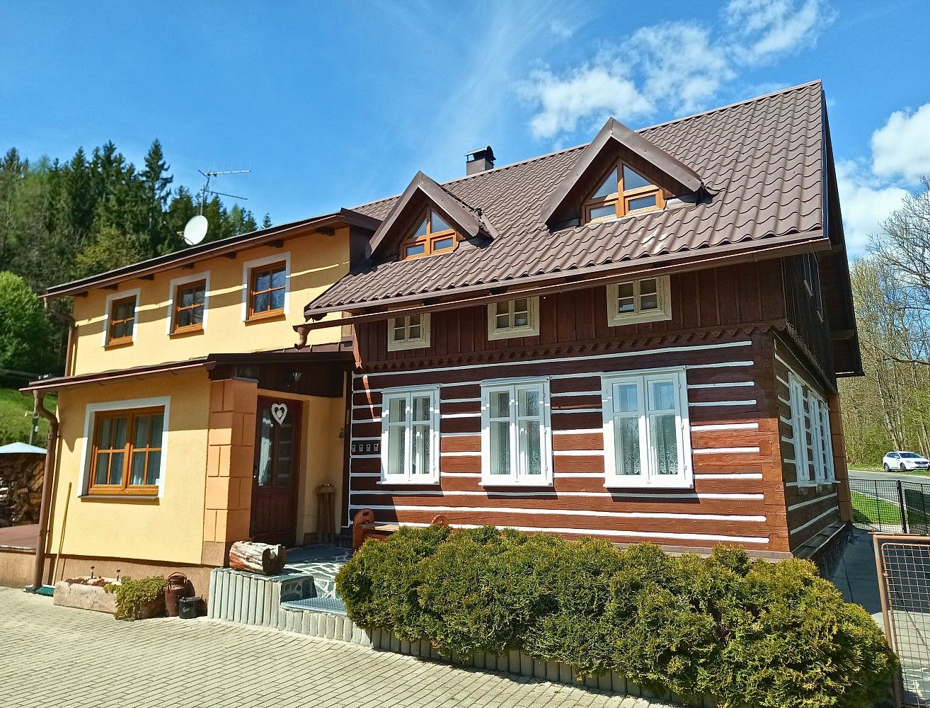 Rodinné domy, Černý Důl - Čistá v Krkonoších, okres Trutnov, 220 m² - 2