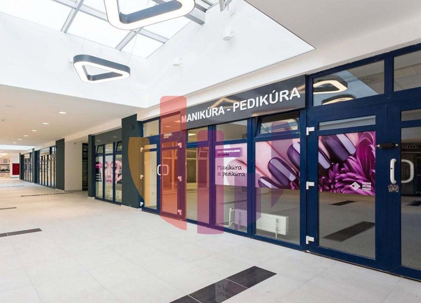 Obchodní prostory · 102 m² · Praha - Stodůlky, okres Praha 13, Hlavní město Praha - 3