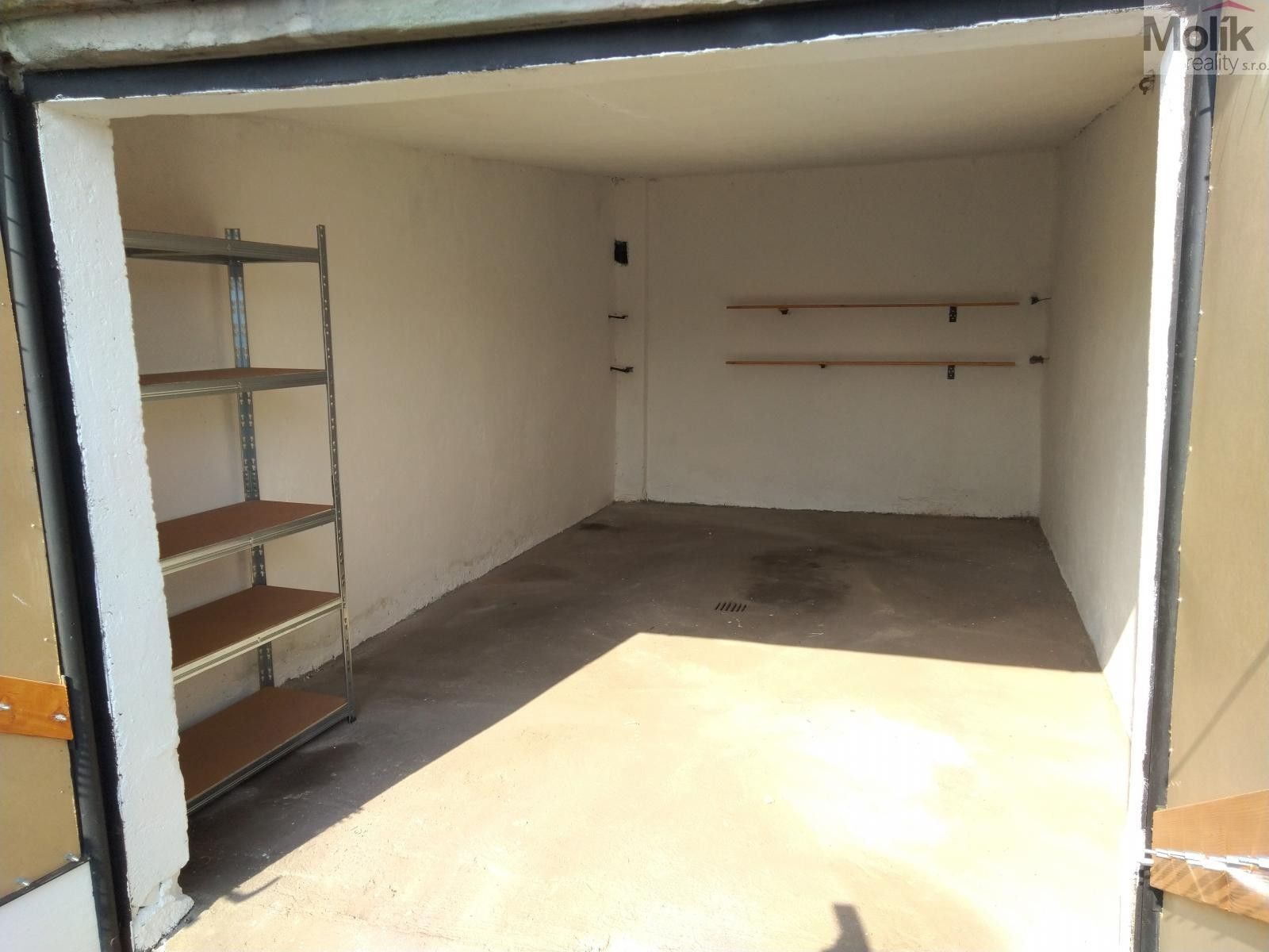 Prodej garáž - Libočanská, Žatec, 21 m²