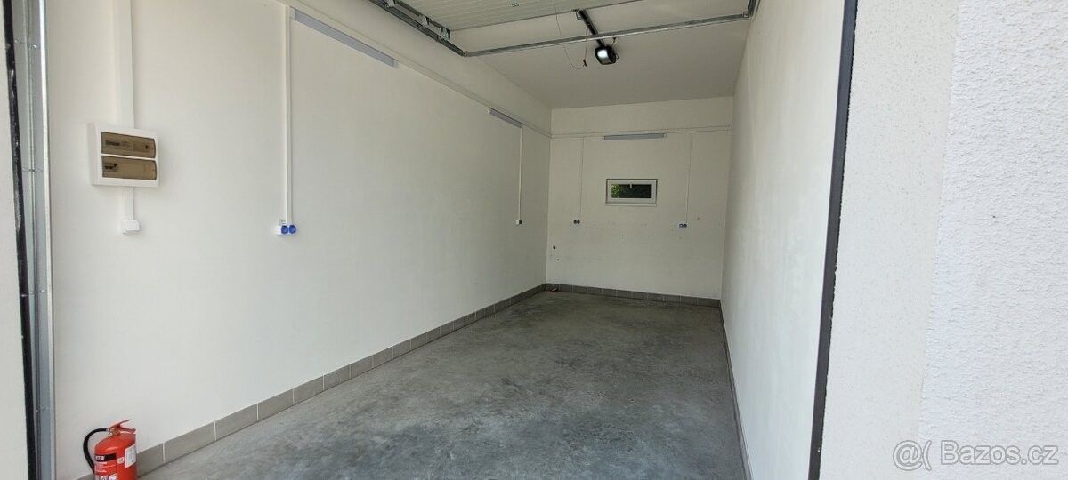 Garáž · Havířov, 736 01 - 3