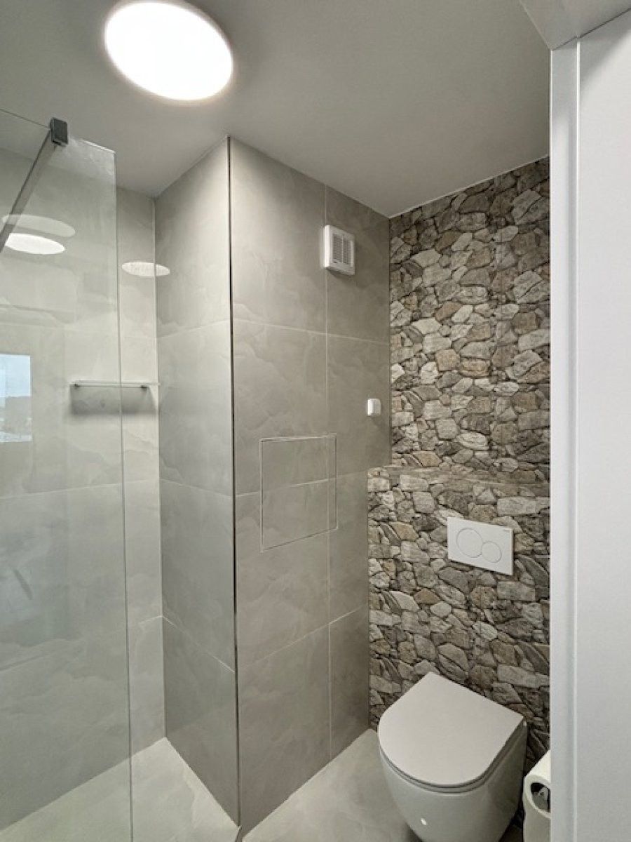 Pronájem byt 1+kk - Bělehradská, Pardubice, 27 m²