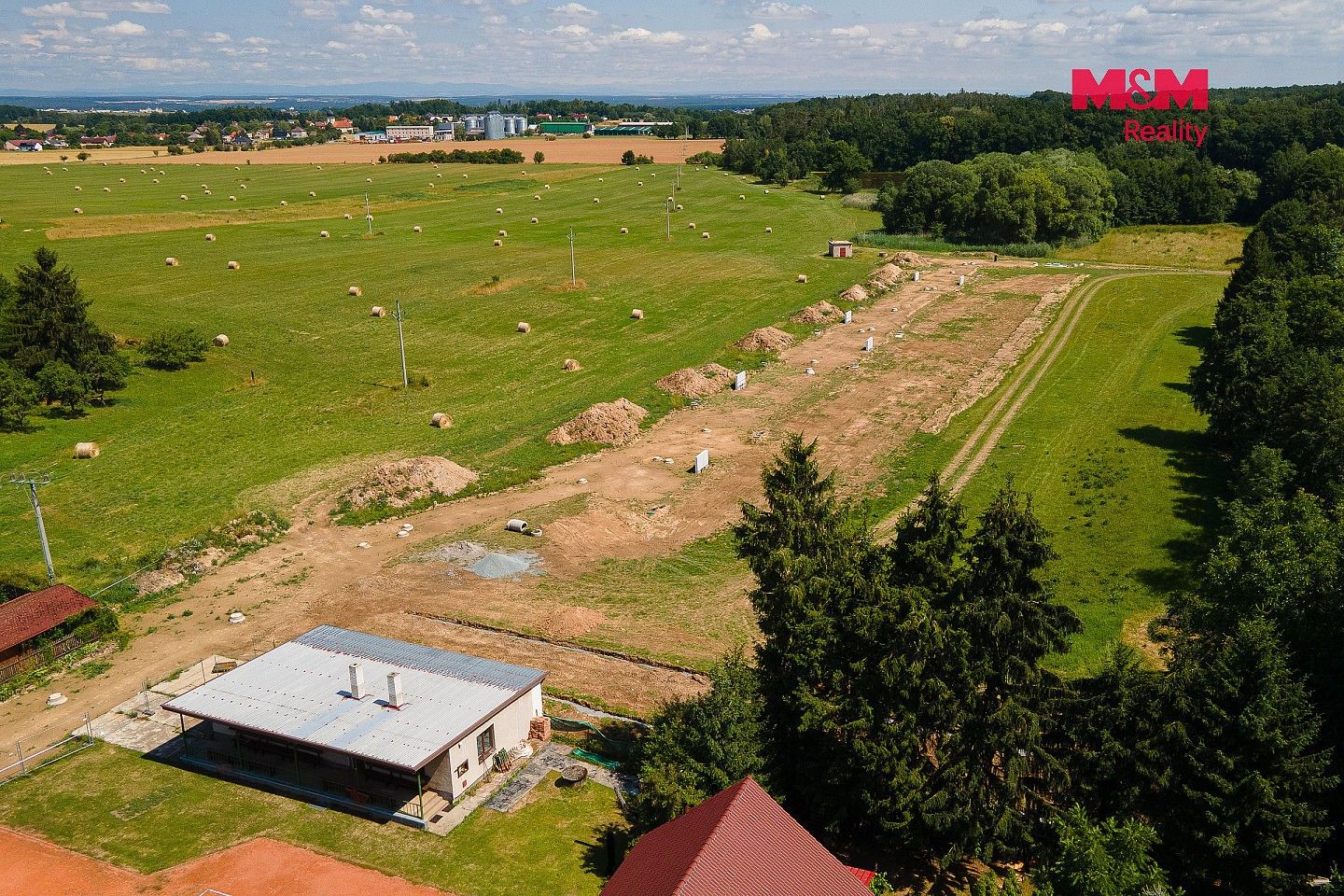 Pozemky pro bydlení, Urbanice, okres Pardubice, Pardubický kraj - 2