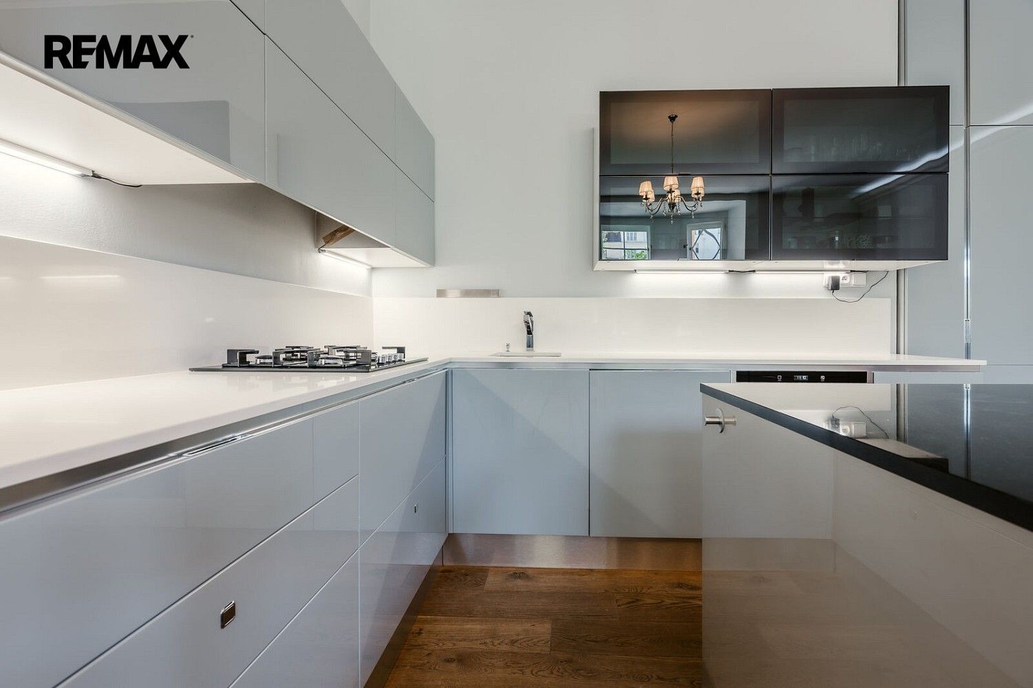 Byt 4+kk · 103 m² · Praha - Dejvice, okres Praha 6, Hlavní město Praha - 4