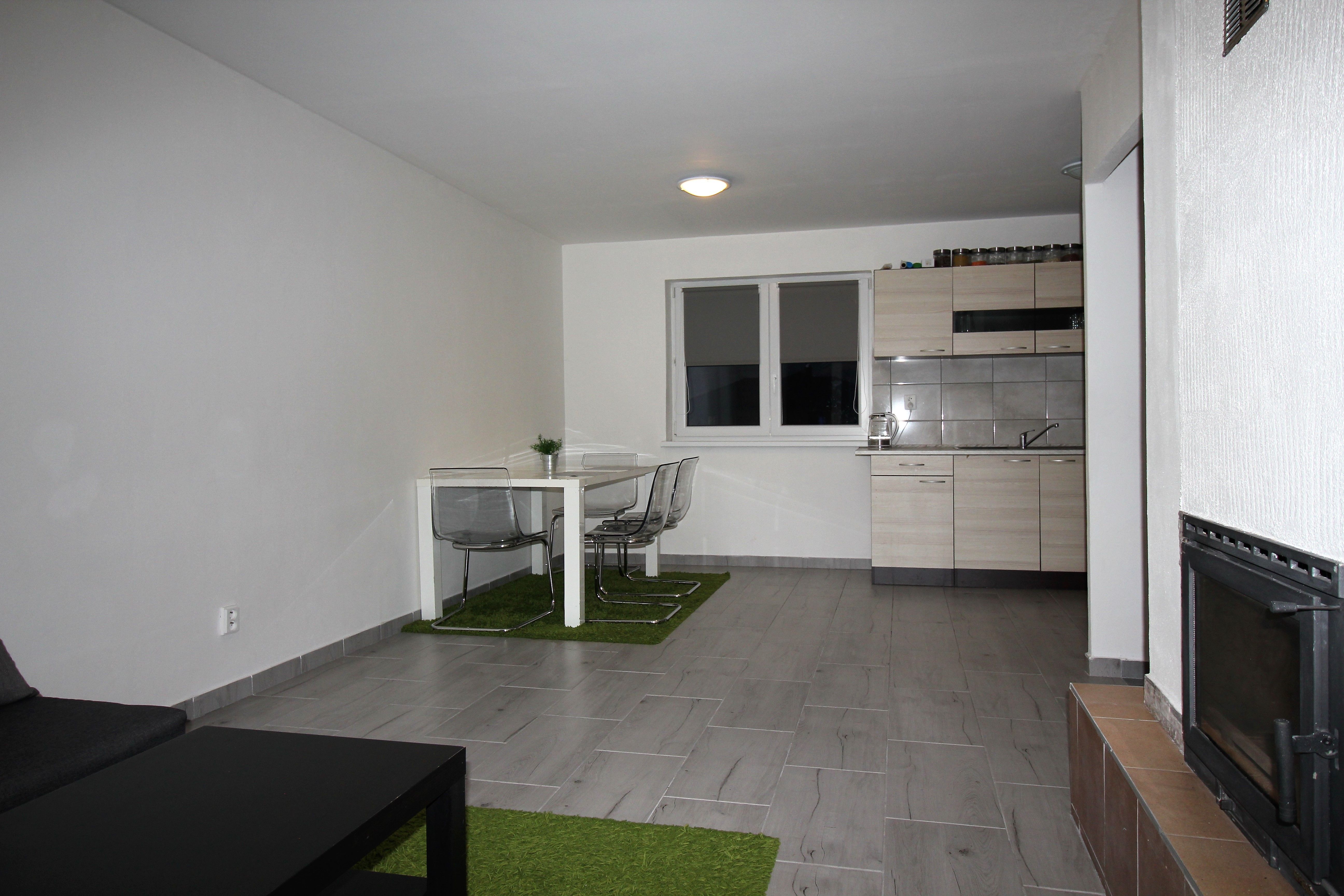 Pronájem rodinný dům - Stromořadí, Rychvald, 80 m²