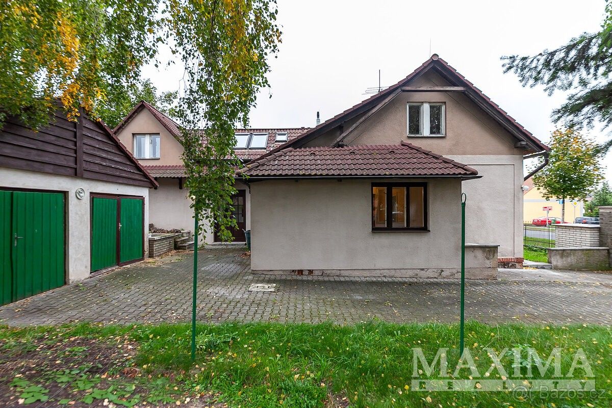 Prodej rodinný dům - Praha, 100 00