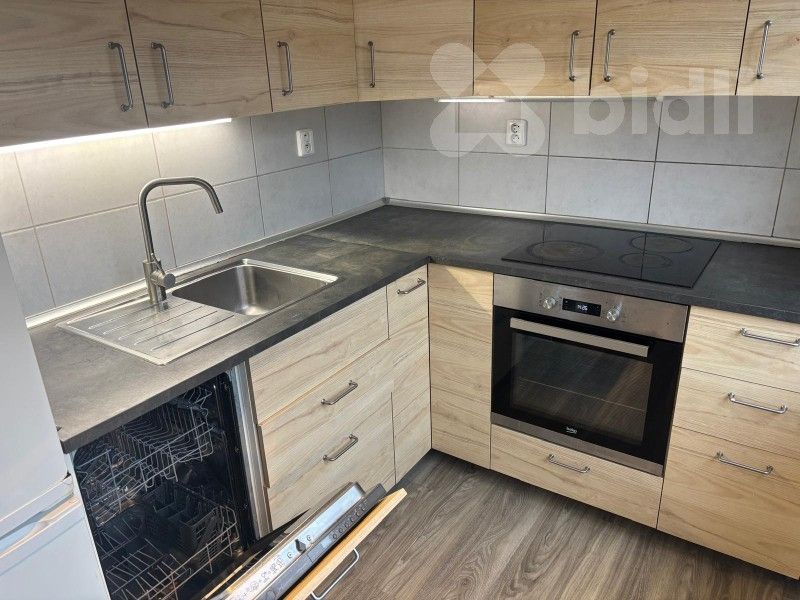 2+1, Drahobejlova 1294, Praha, 52 m²