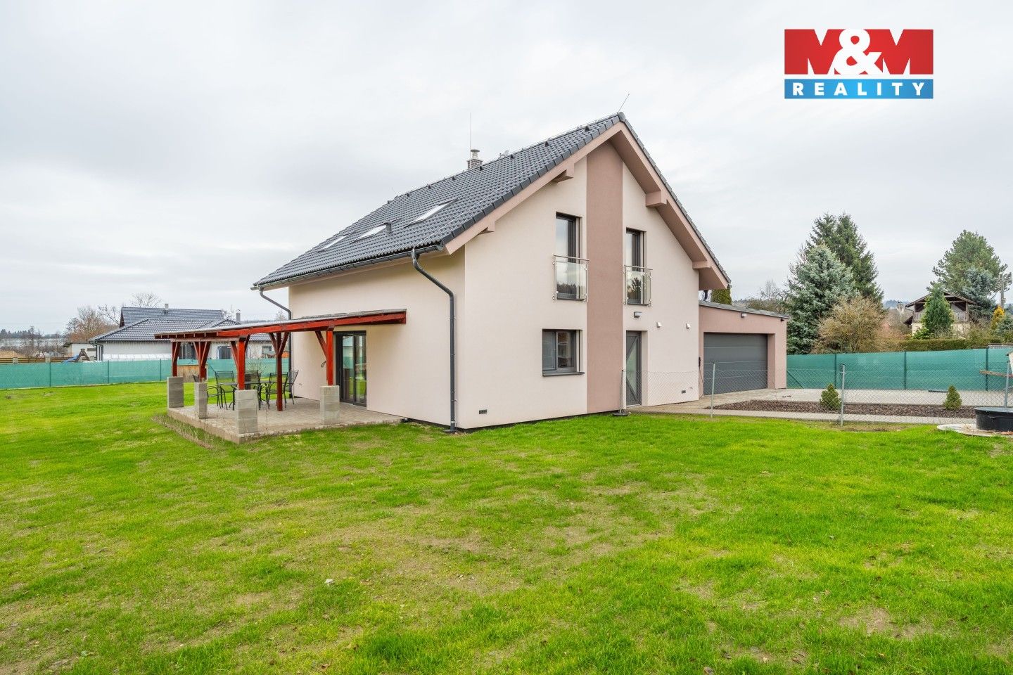 Prodej rodinný dům - Vlčí Pole, Dolní Bousov, 213 m²