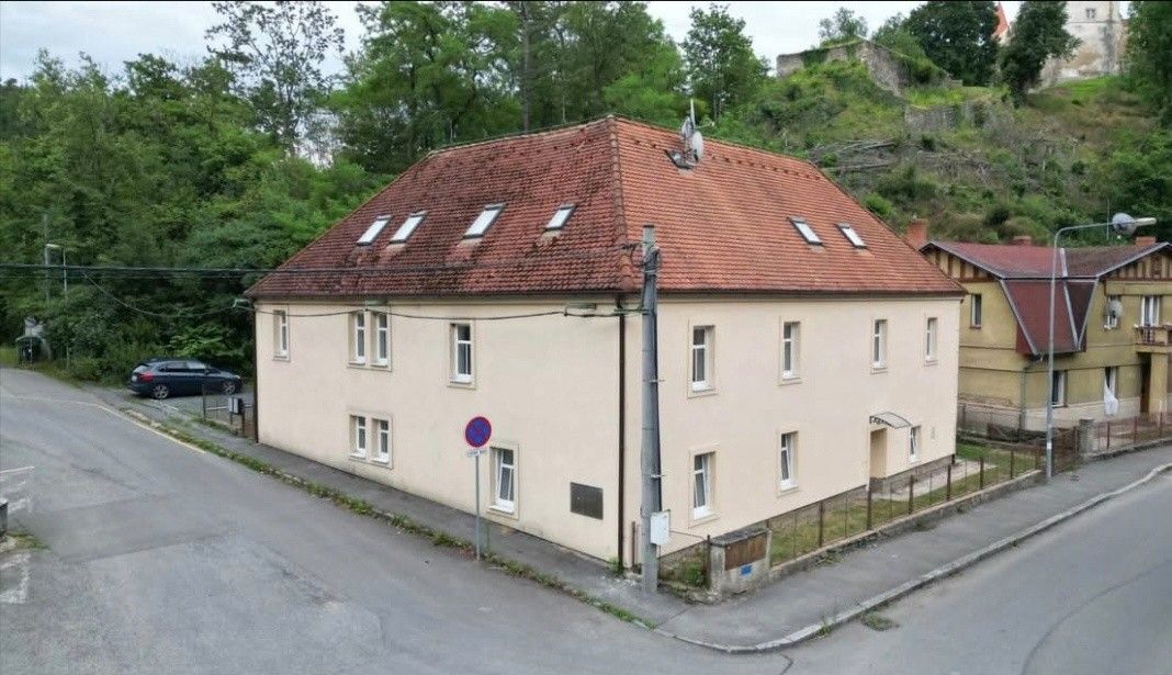 Byty, Křivoklát, 270 23