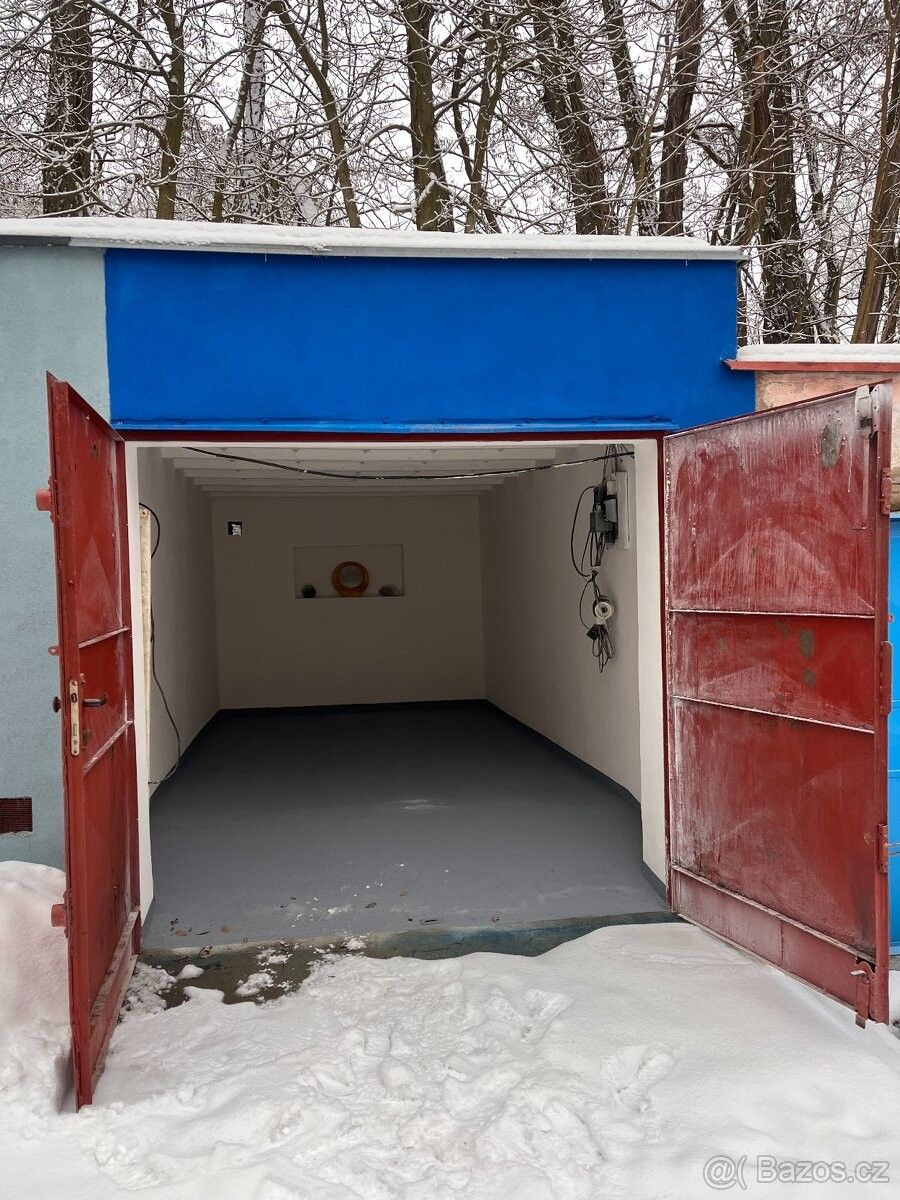 Pronájem garáž - Chomutov, 430 03