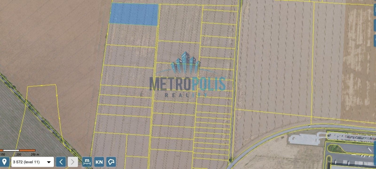 Prodej zemědělský pozemek - Klecany, 10 099 m²