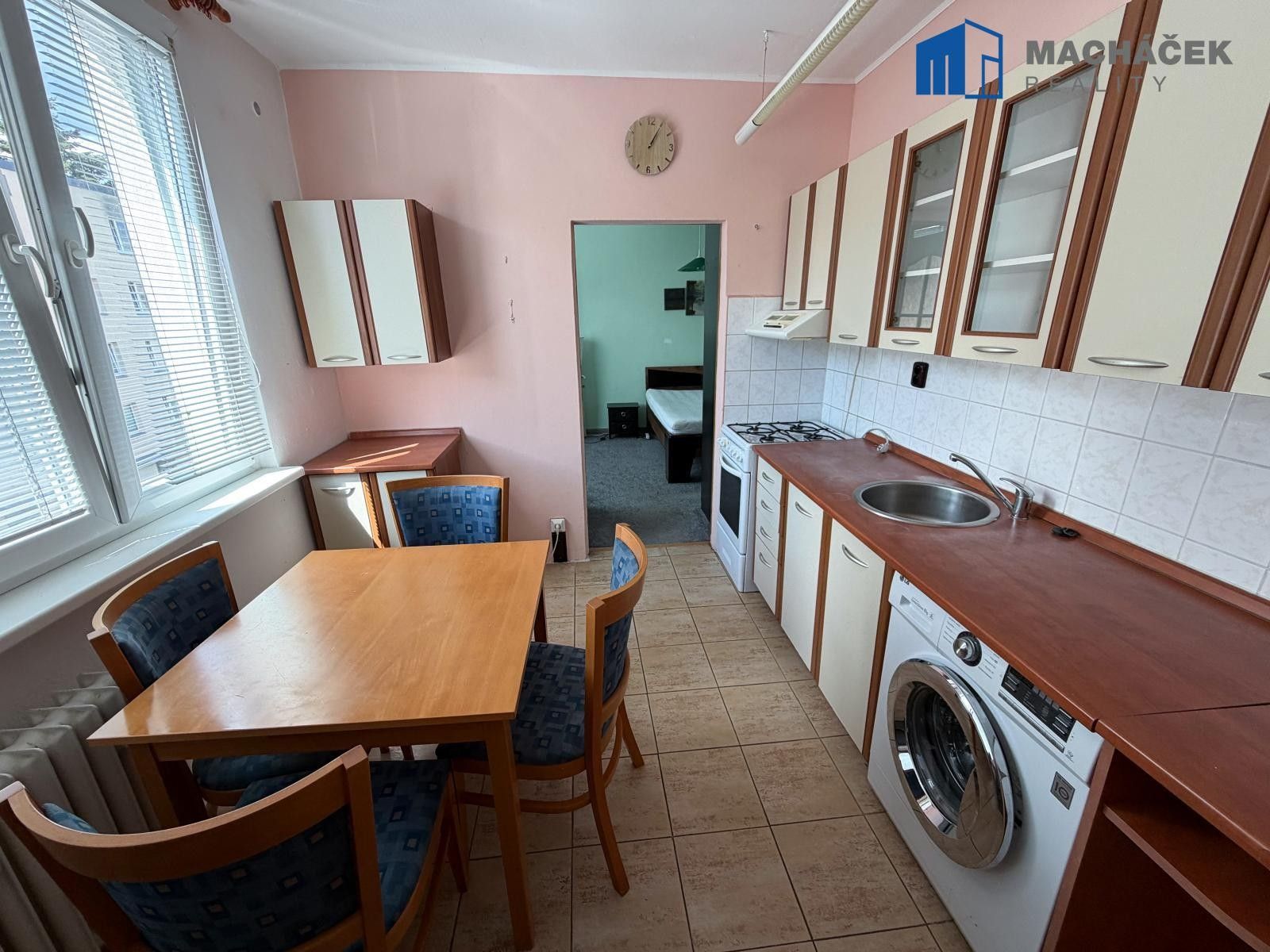 2+1, Jugoslávská , Teplice, 52 m² - 2