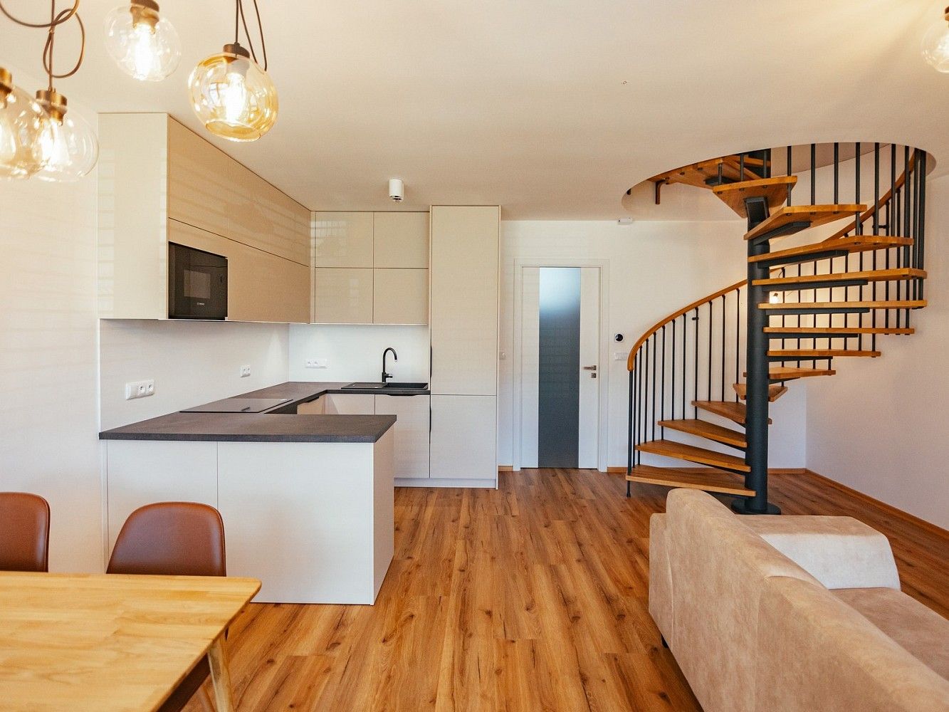 4+kk, Labská zahrada, Hradec Králové - Třebeš, 96 m² - 1