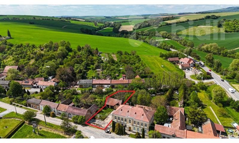 Pozemek pro bydlení, 815 m²
