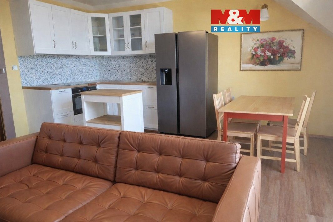 4+kk, Rohožnická, Praha, 97 m²