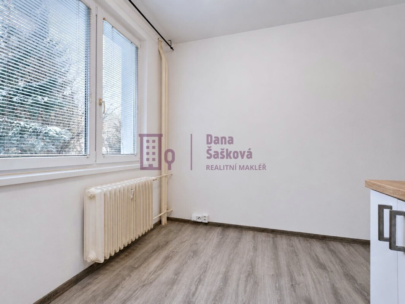 Byt 1+kk · 16 m² · sídliště Vajgar 531, Jindřichův Hradec III - 3