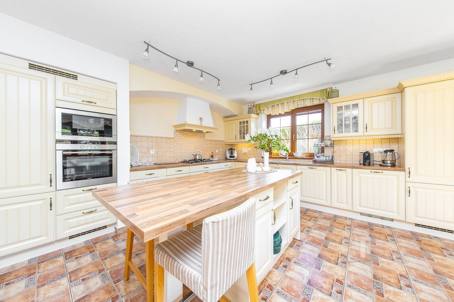 Rodinný dům · 232 m² · Lipová-lázně, okres Jeseník - 3
